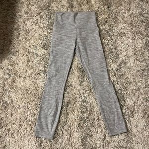 Lululemon leggings size 6